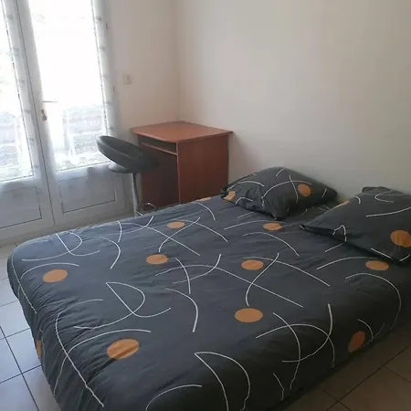 Maison Avec Vue Sur La A *